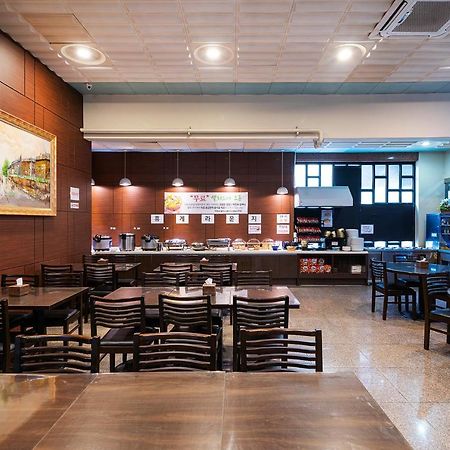 Uijeongbu Nice Hotel מראה חיצוני תמונה