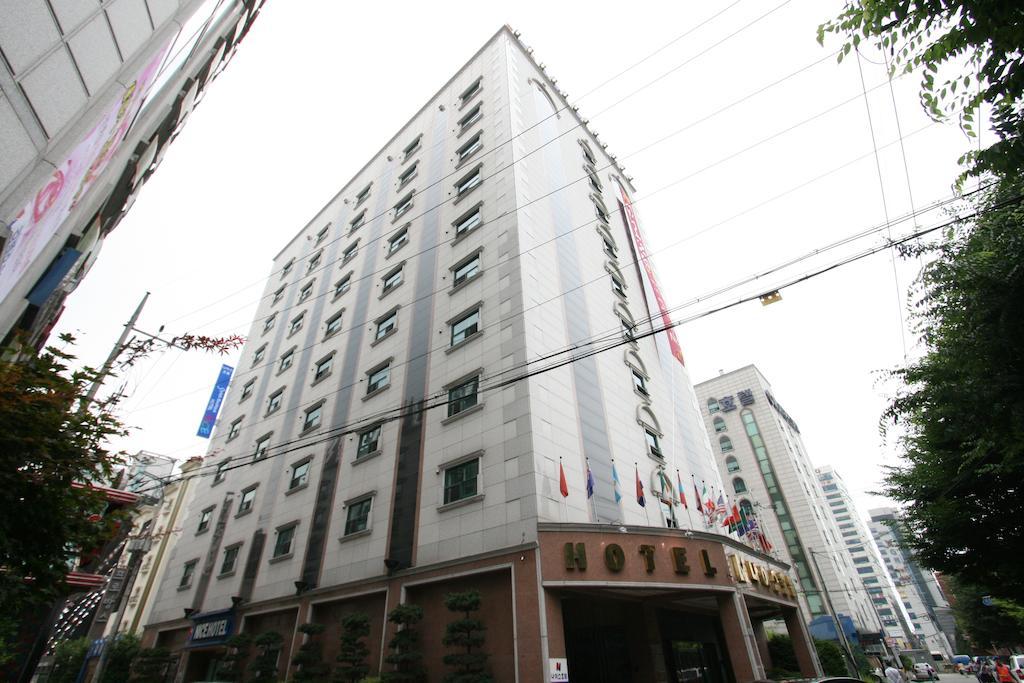 Uijeongbu Nice Hotel מראה חיצוני תמונה