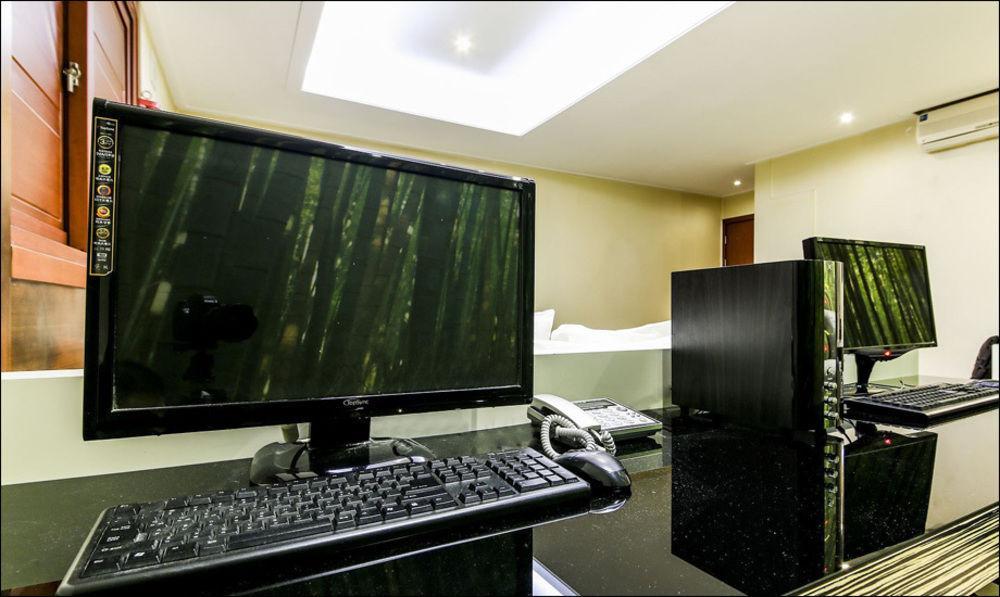 Uijeongbu Nice Hotel מראה חיצוני תמונה