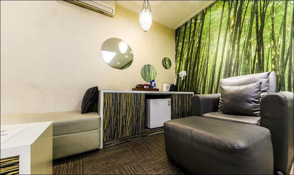 Uijeongbu Nice Hotel מראה חיצוני תמונה
