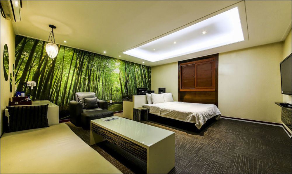 Uijeongbu Nice Hotel מראה חיצוני תמונה