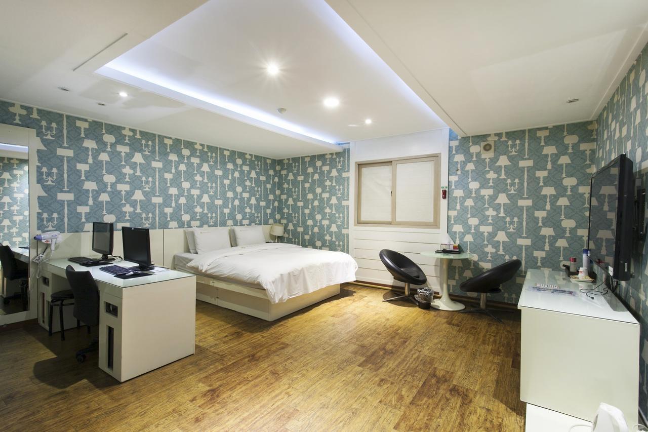 Uijeongbu Nice Hotel מראה חיצוני תמונה