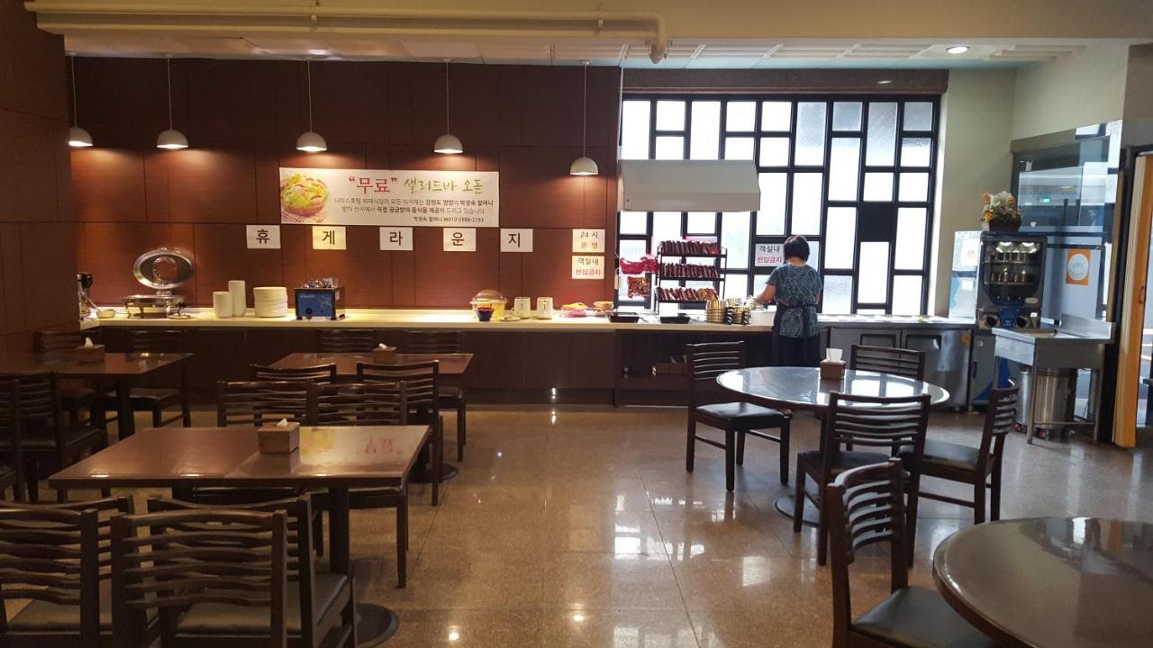 Uijeongbu Nice Hotel מראה חיצוני תמונה