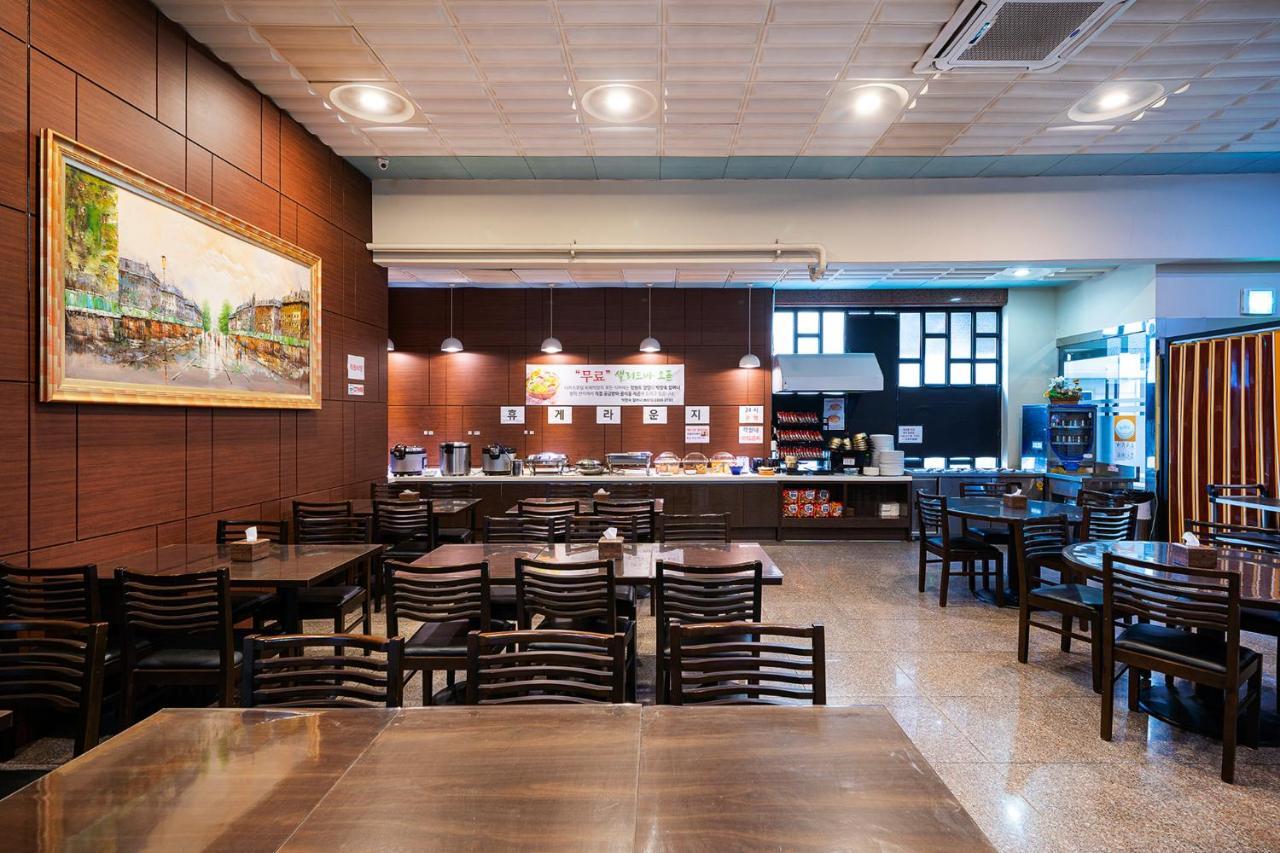Uijeongbu Nice Hotel מראה חיצוני תמונה